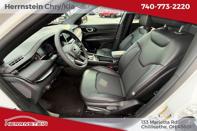 New 2026 Jeep Compass Latitude AWD/4WD image 21