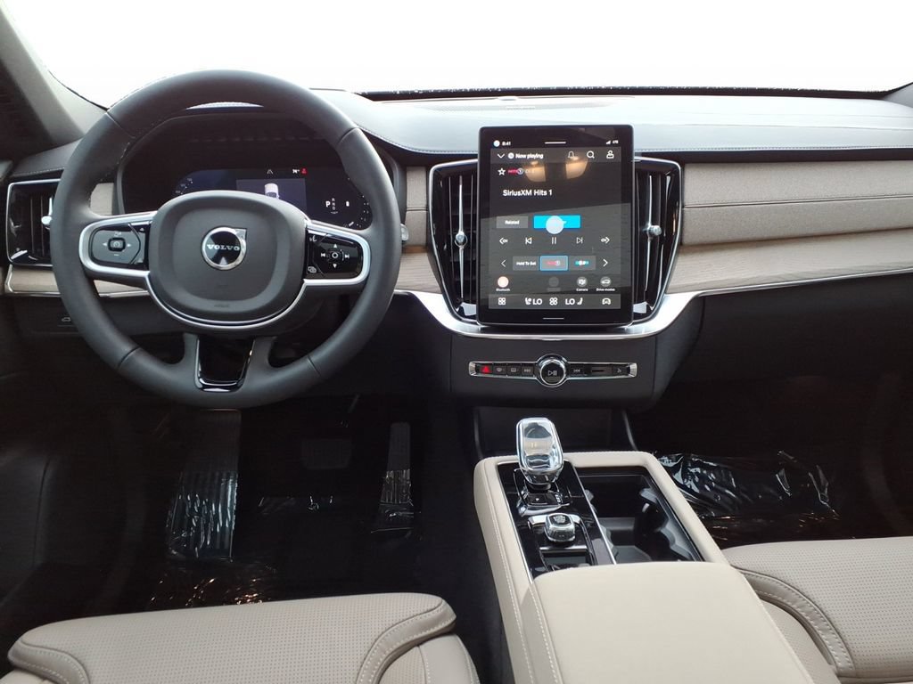 New 2026 Volvo XC90 B6 Ultra w/ Protection Package Premier AWD/4WD image 8