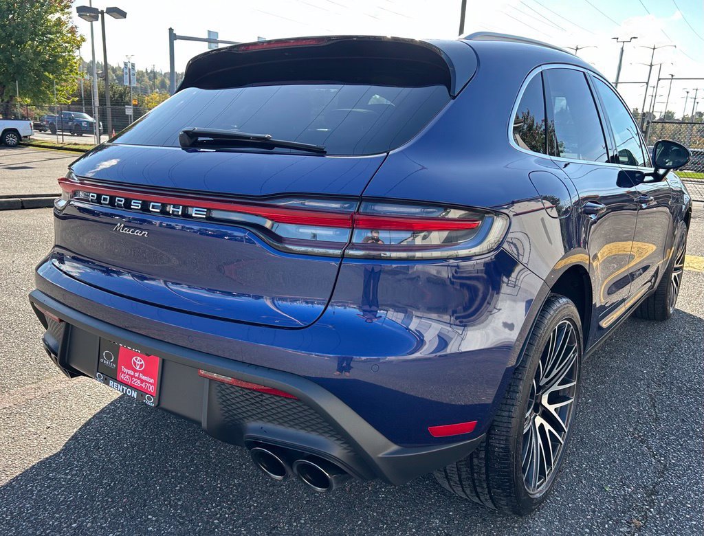 Used 2022 Porsche Macan AWD/4WD image 5