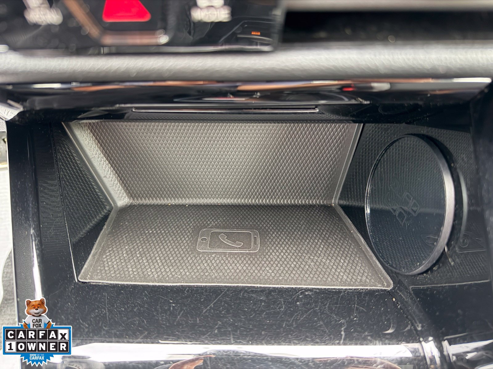 Used 2024 Volkswagen GTI SE w/ SE Leather Seats Package FWD image 3