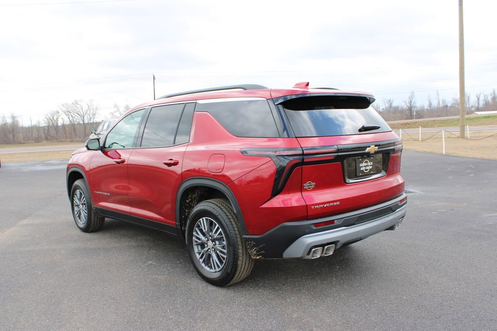 New 2026 Chevrolet Traverse LT w/ Driver Confidence Package image 7
