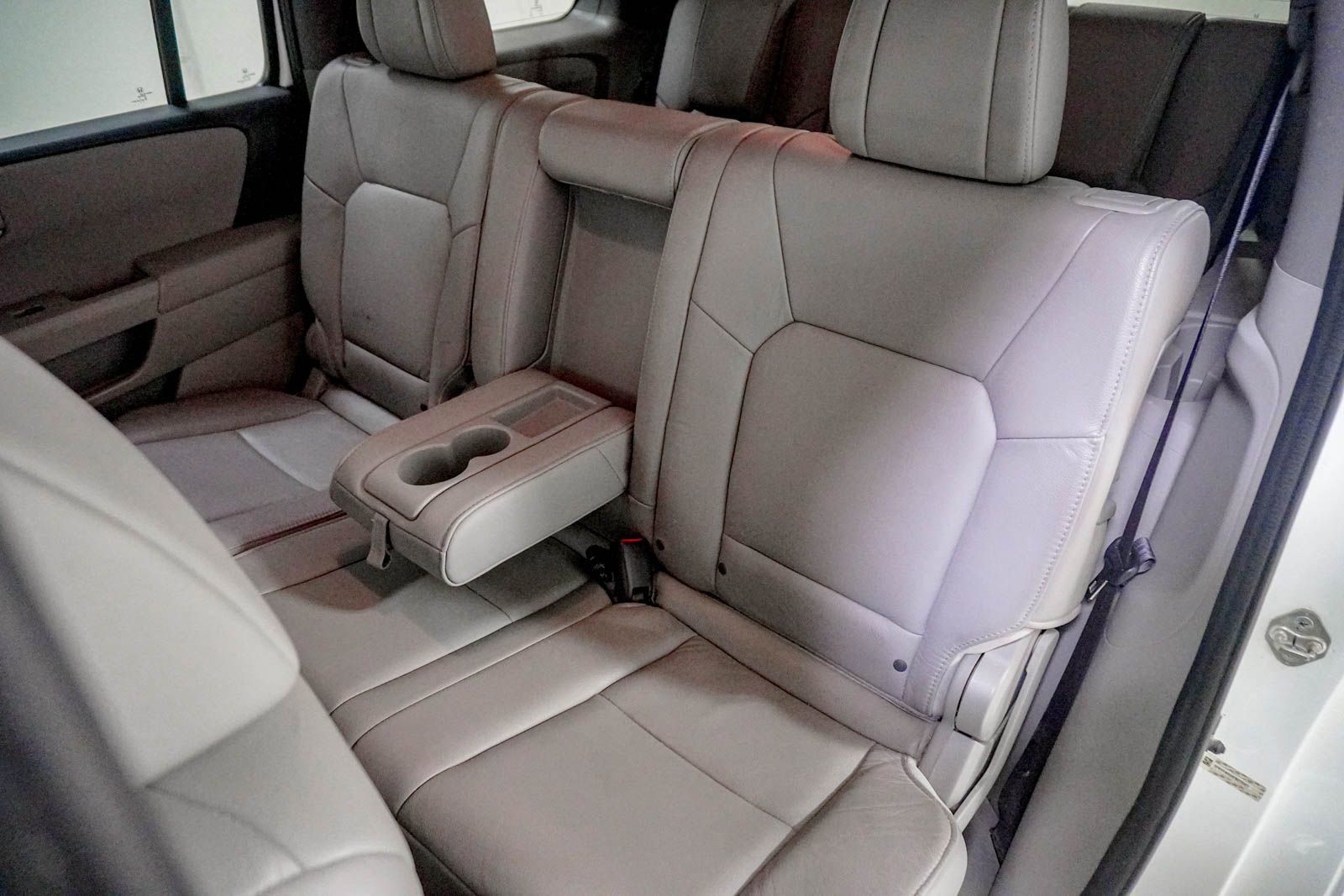 Used 2015 Honda Pilot EX-L image 36