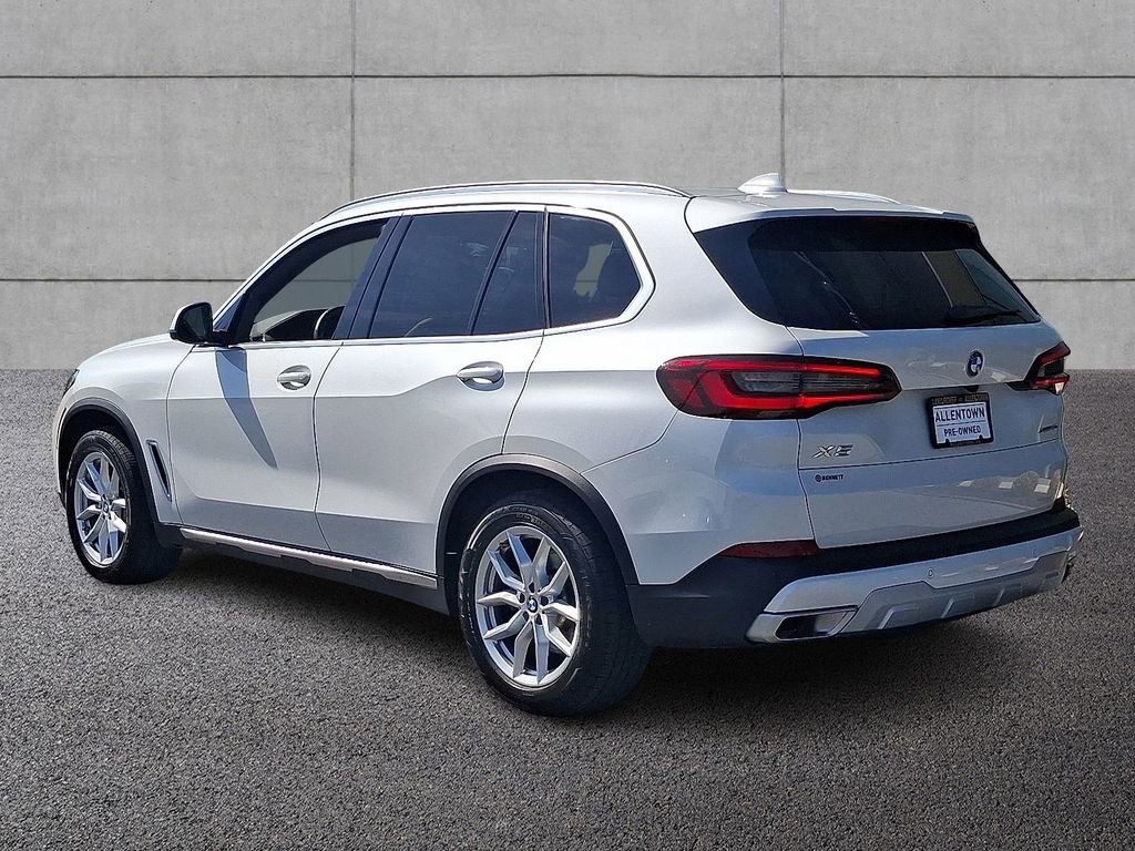 Used 2023 BMW X5 xDrive40i w/ Premium Package AWD/4WD image 6