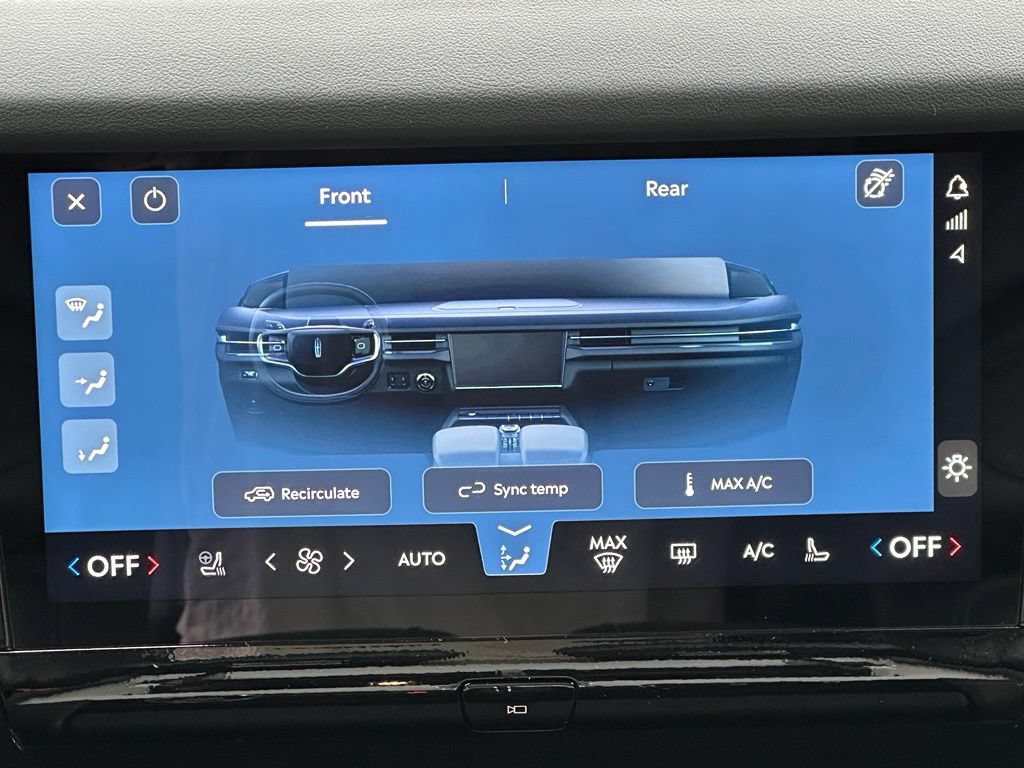 New 2027 Lincoln Navigator Reserve w/ Jet Appearance Package AWD/4WD image 15