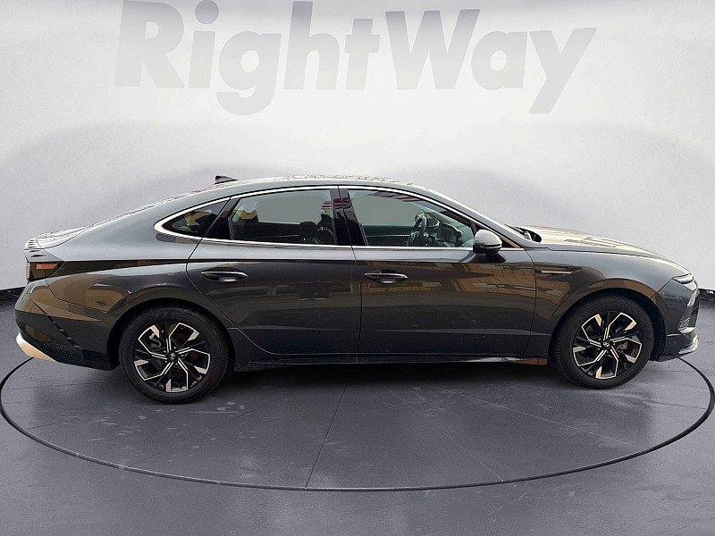 Used 2025 Hyundai Sonata SEL image 6