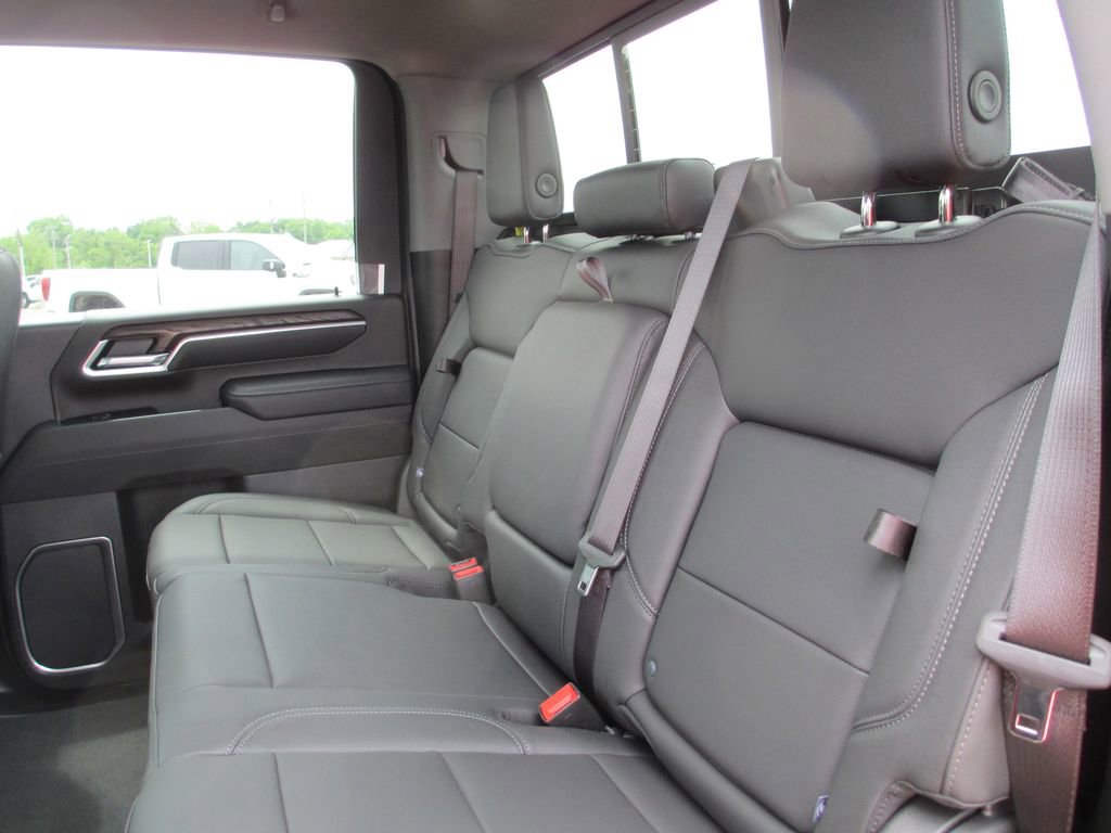 New 2026 GMC Sierra 2500 SLT w/ SLT Premium Package AWD/4WD image 14