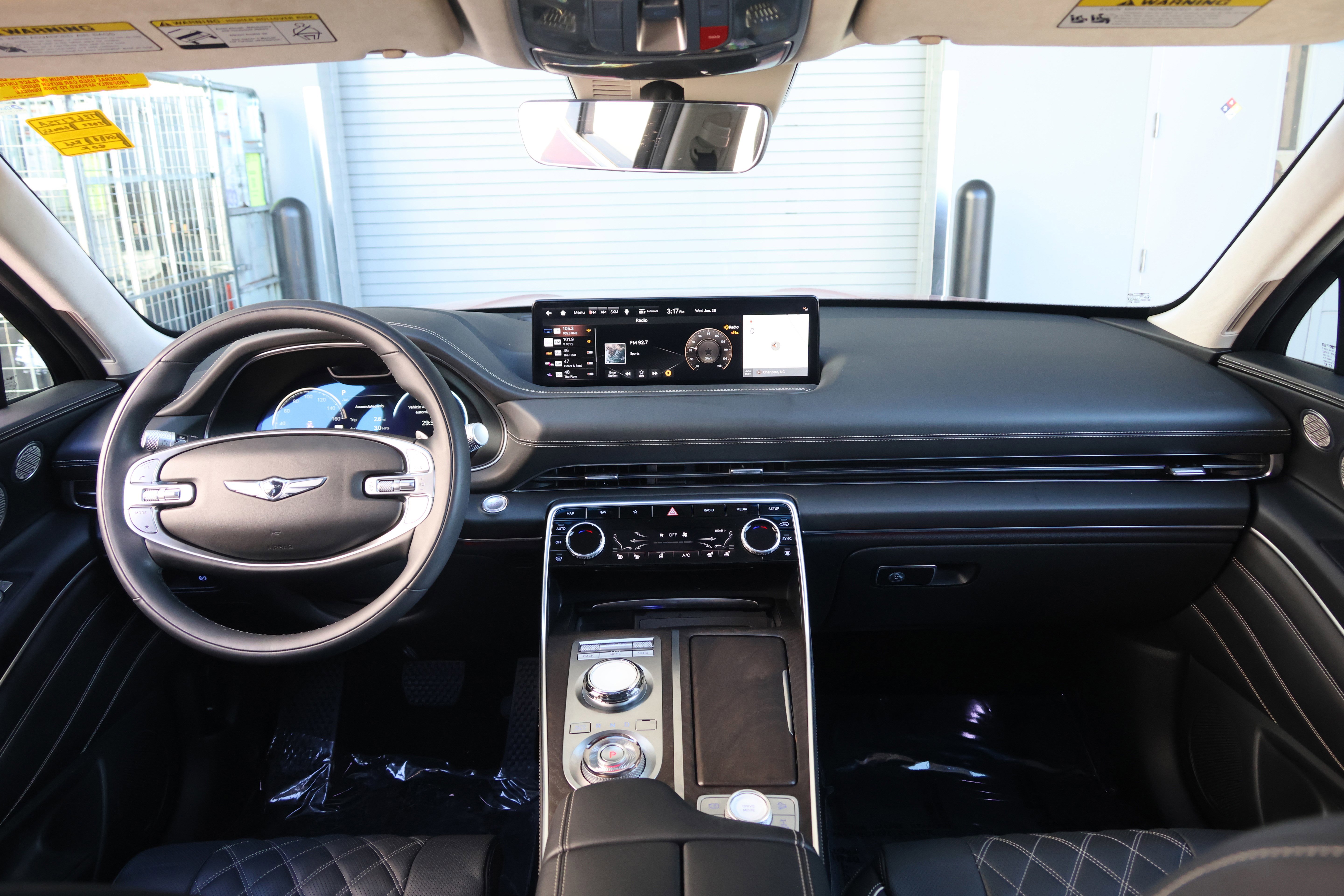 Used 2024 Genesis GV80 3.5T Prestige Signature image 17