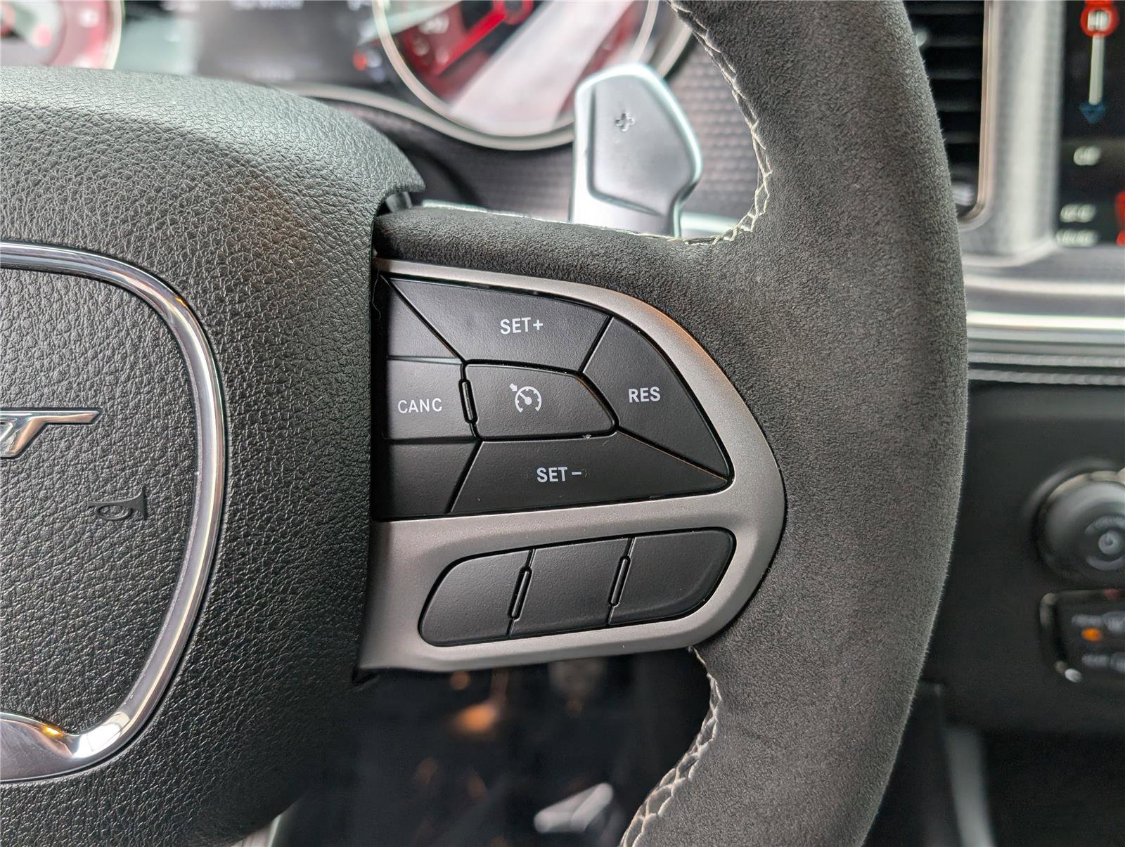 Used 2022 Dodge Charger SRT Hellcat w/ Harman/Kardon Audio Group image 28