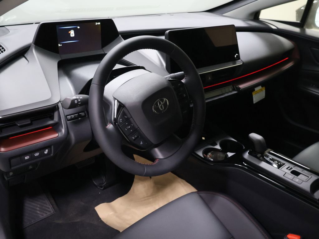 New 2026 Toyota Prius Plug-In Hybrid FWD image 21