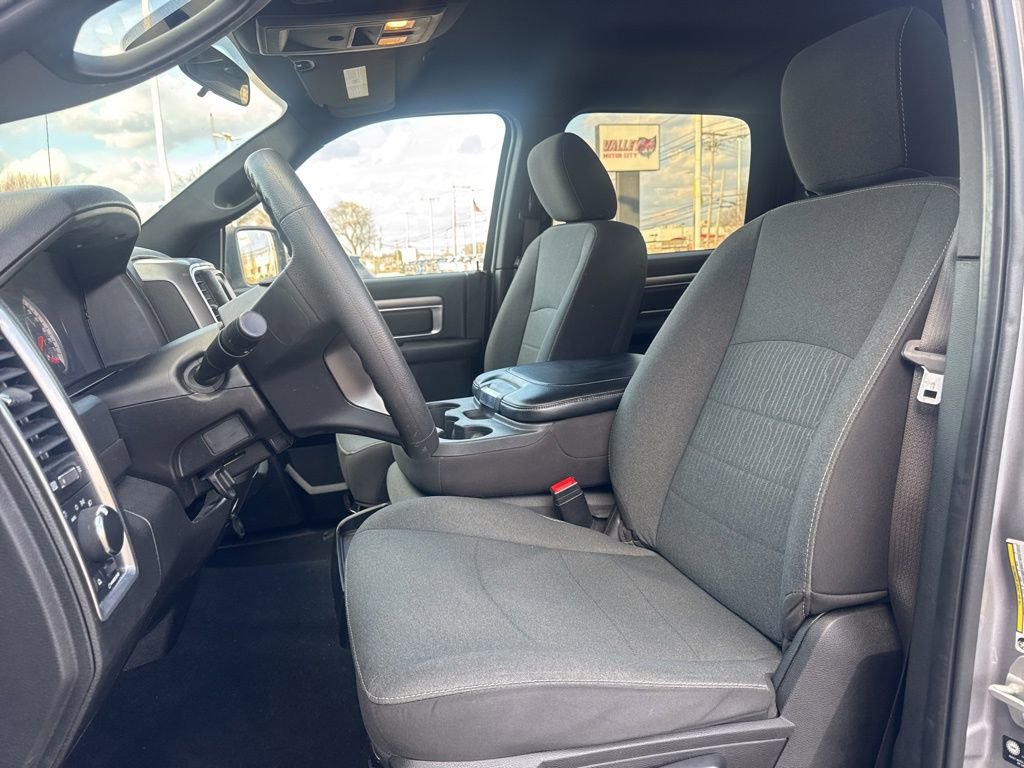 Used 2024 RAM 1500 Classic Warlock image 2