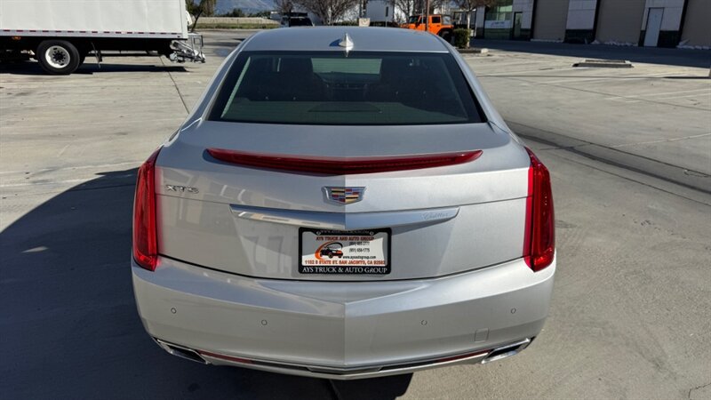 Used 2017 Cadillac XTS Luxury FWD image 10