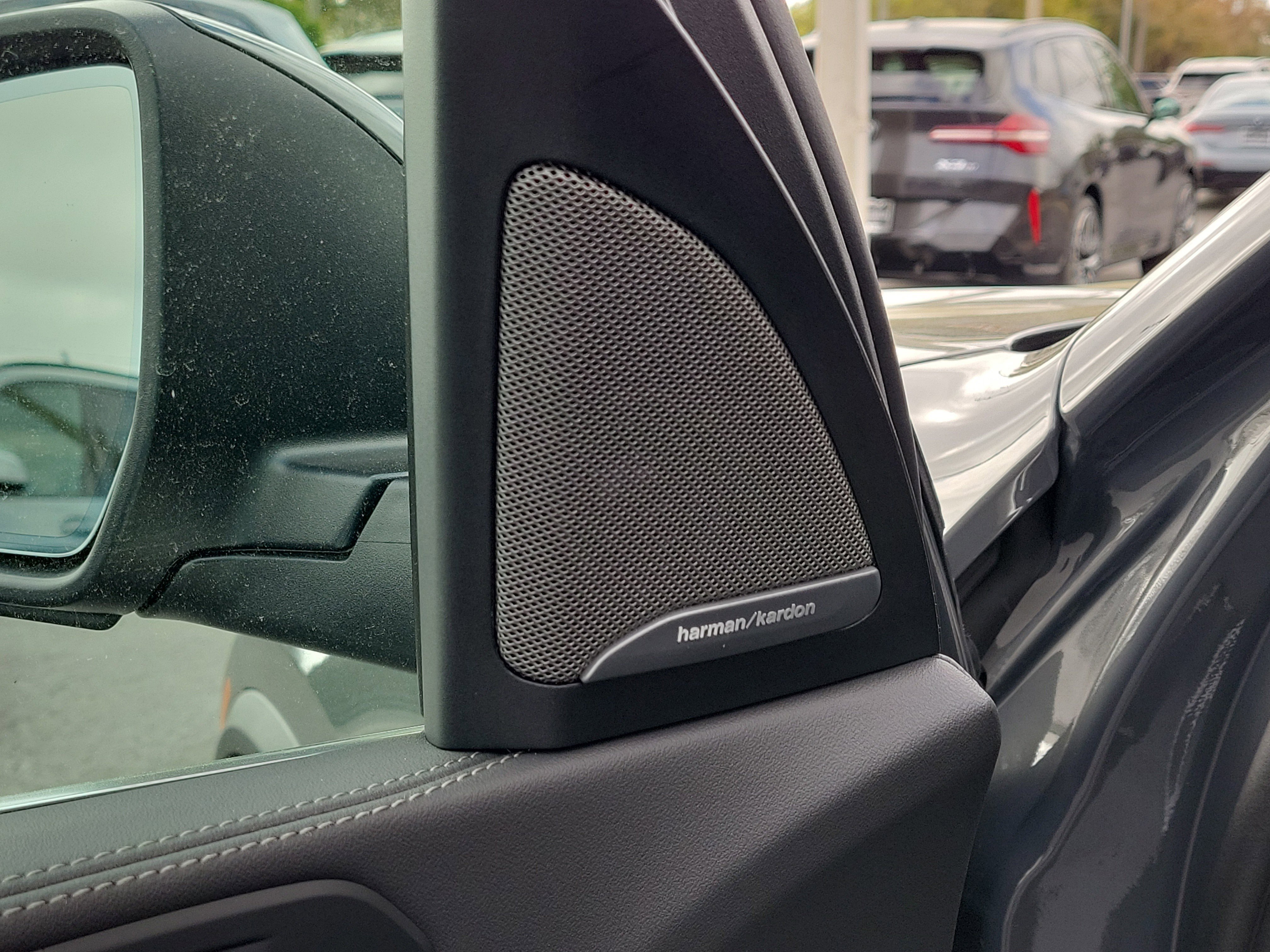 New 2026 BMW X5 sDrive40i image 14