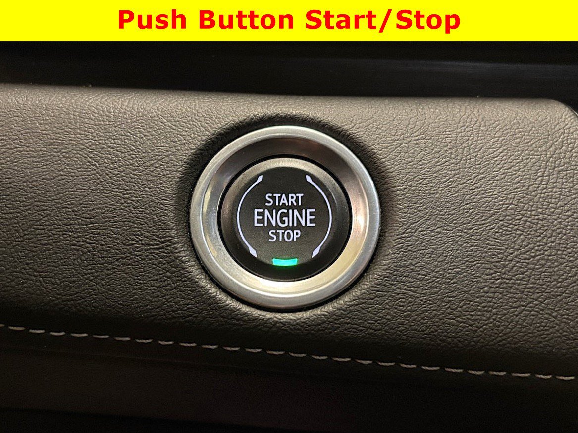 Used 2023 Cadillac Escalade Premium Luxury w/ Performance Package AWD/4WD image 33