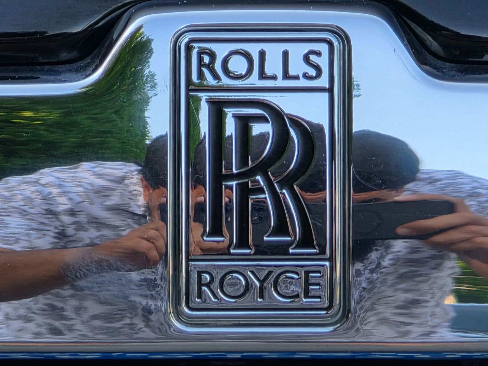 Used 2011 Rolls-Royce Ghost RWD image 40