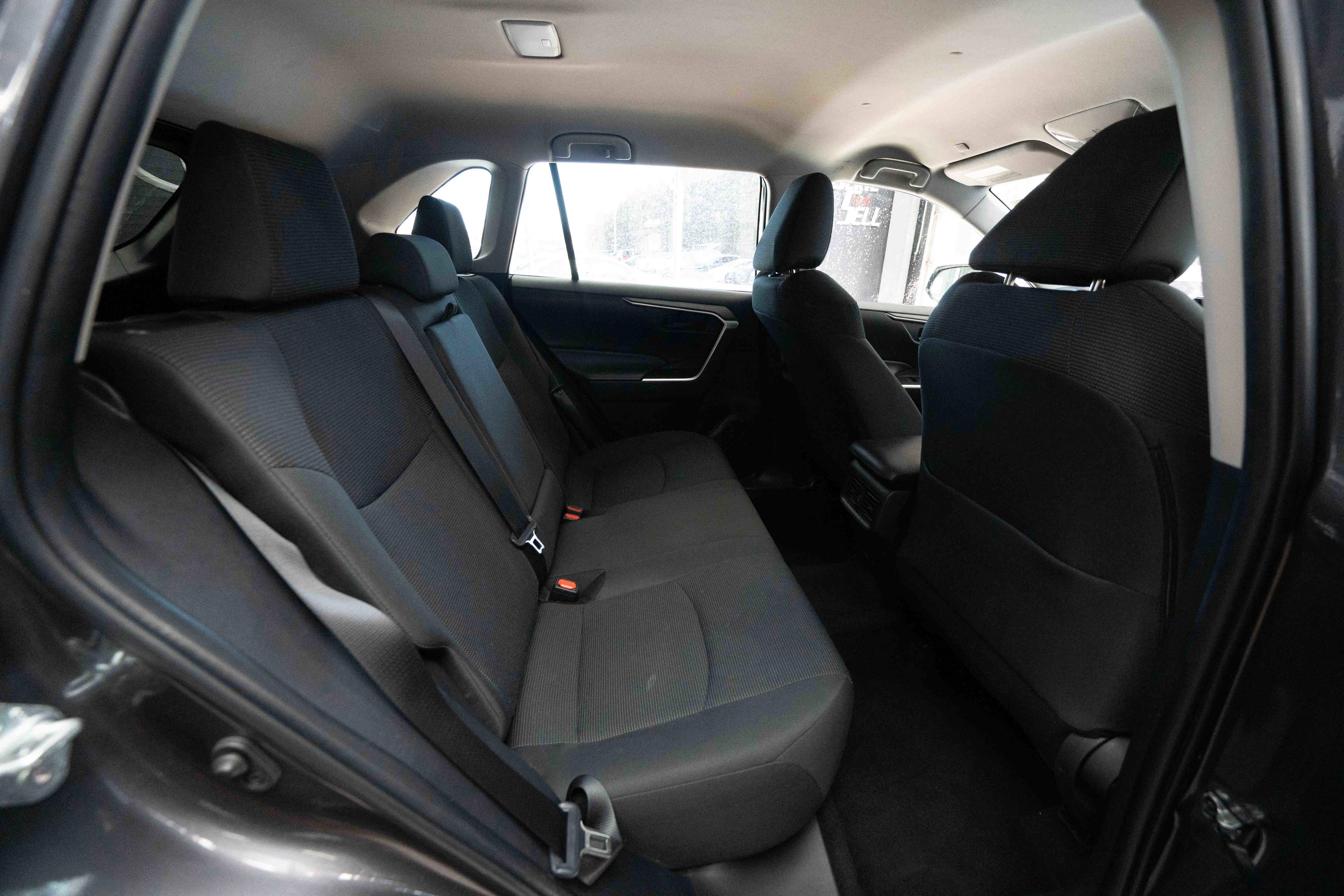 Used 2024 Toyota RAV4 LE image 25