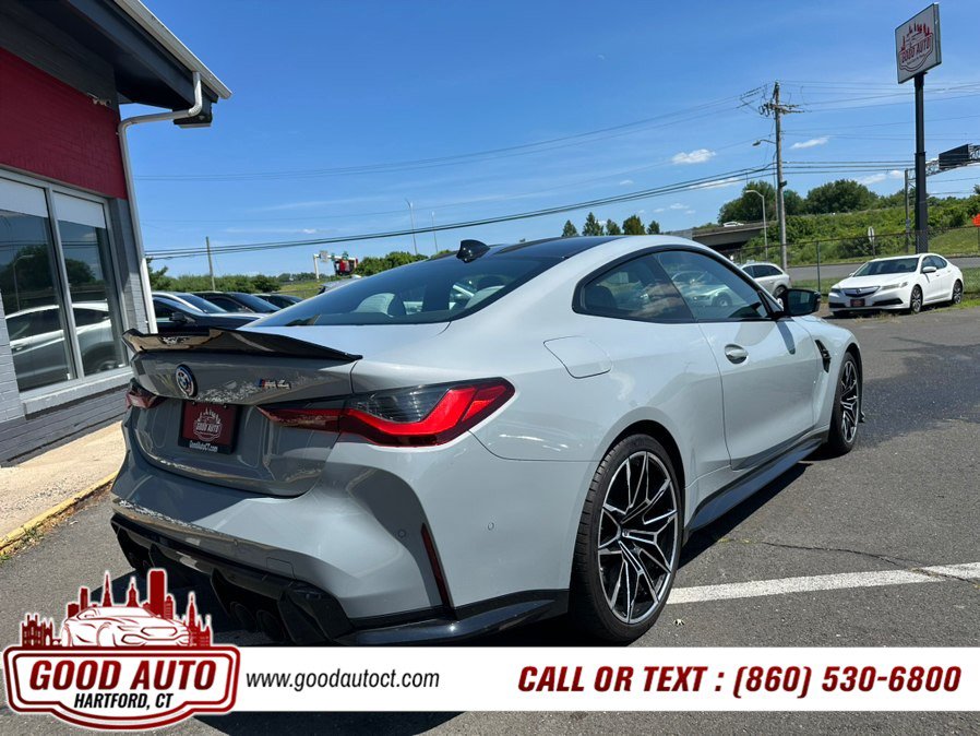 Used 2023 BMW M4 Coupe w/ Executive Package RWD image 5