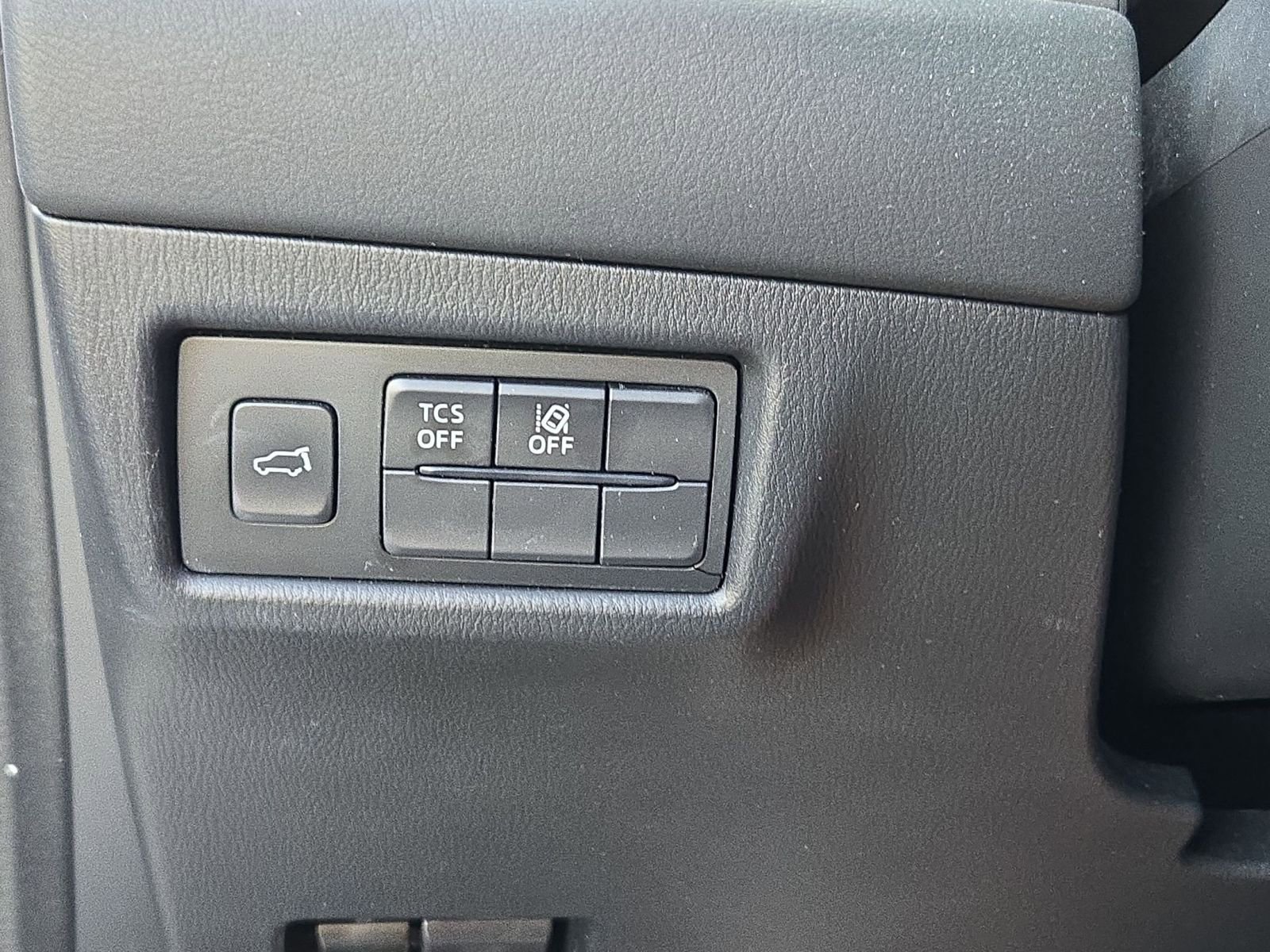 Used 2018 MAZDA CX-5 Touring w/ Preferred Equipment Package image 14