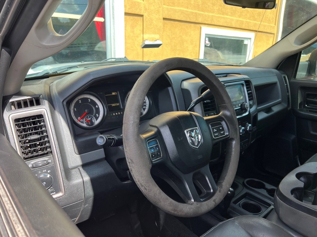 Used 2017 RAM 3500 Tradesman w/ Chrome Appearance Group image 15