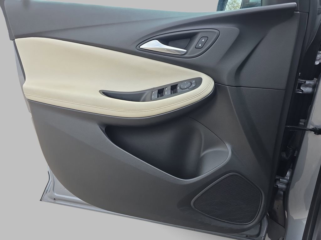 Certified 2023 Buick Encore GX Preferred w/ Cold Weather Comfort Package FWD image 29