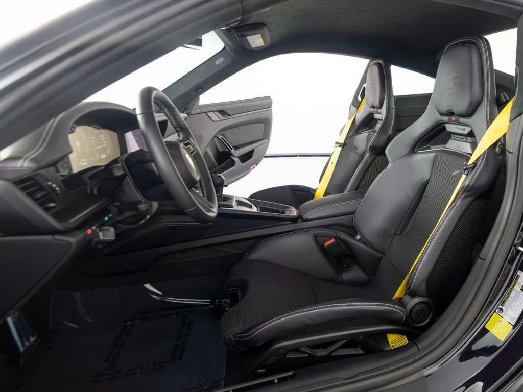 Certified 2026 Porsche 911 GT3 RWD image 17