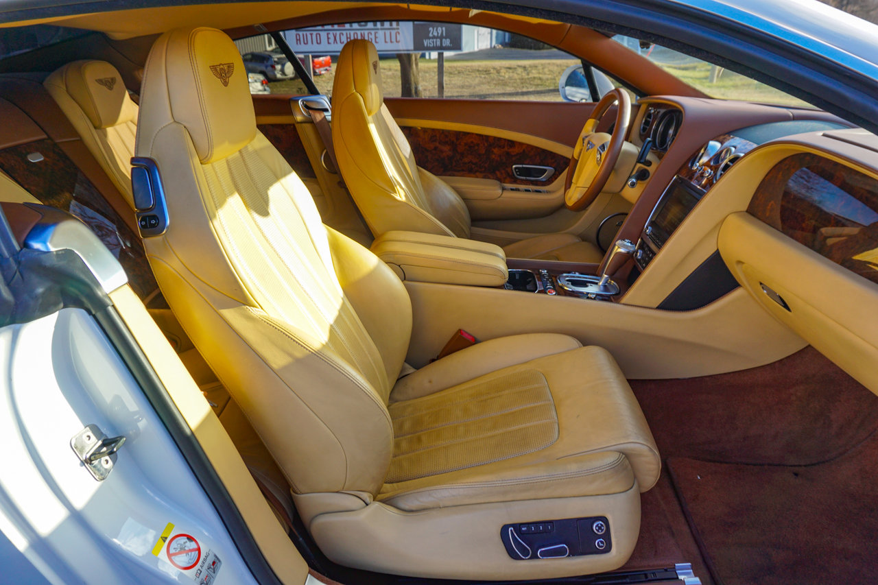 Used 2012 Bentley Continental GT image 25