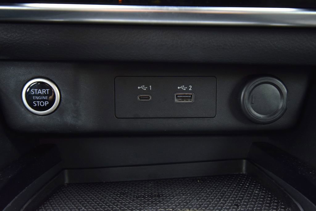 Used 2022 Nissan Rogue S image 33