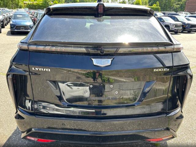 Certified 2024 Cadillac Lyriq Sport AWD/4WD image 2