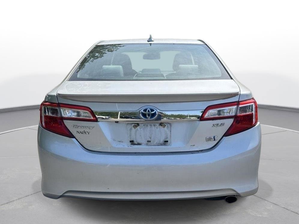 Used 2013 Toyota Camry XLE w/ Leather Pkg FWD image 7