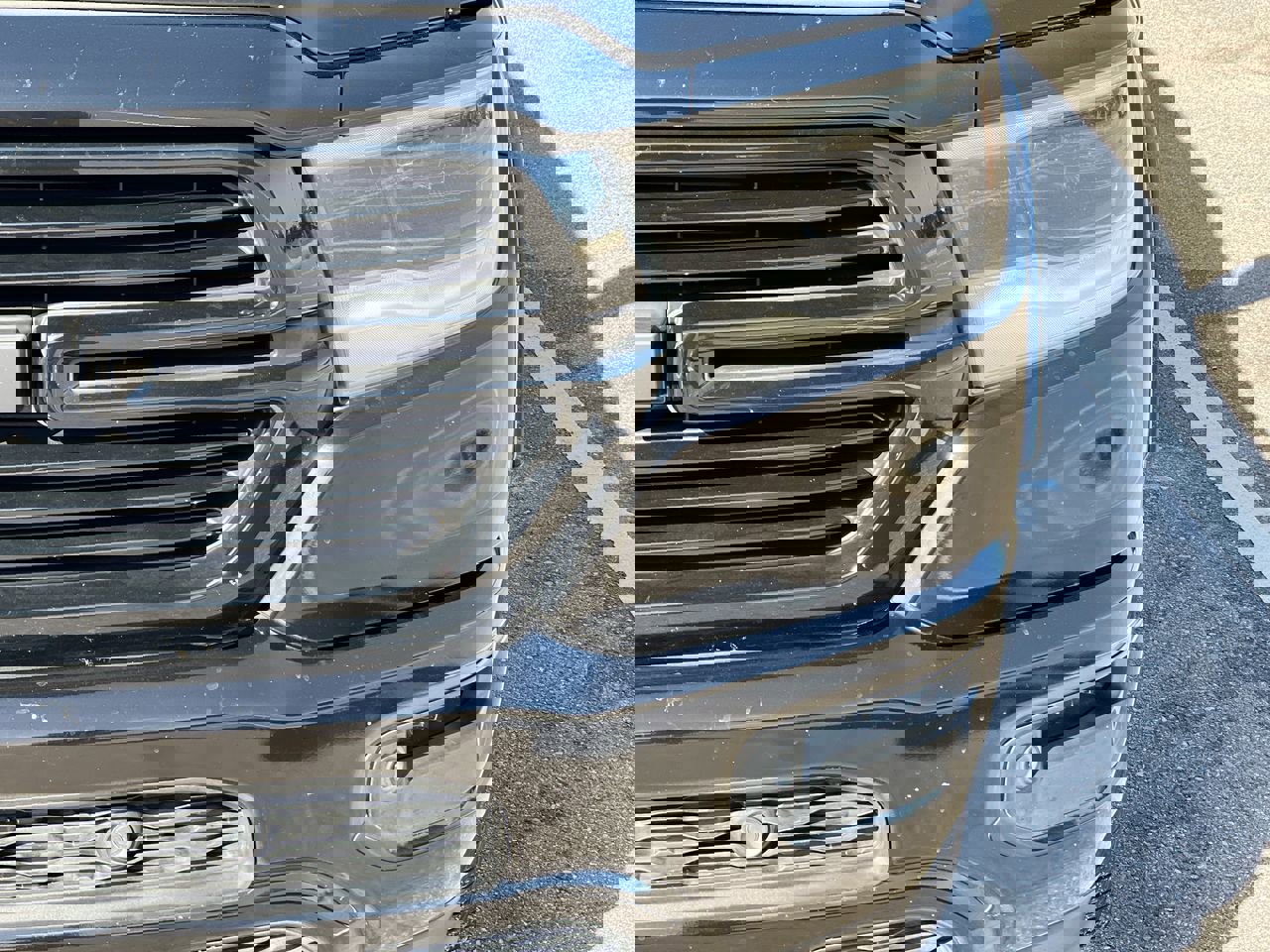 Used 2019 RAM 1500 Laramie image 9