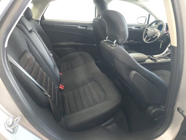 Used 2014 Ford Fusion SE w/ Equipment Group 201A image 6