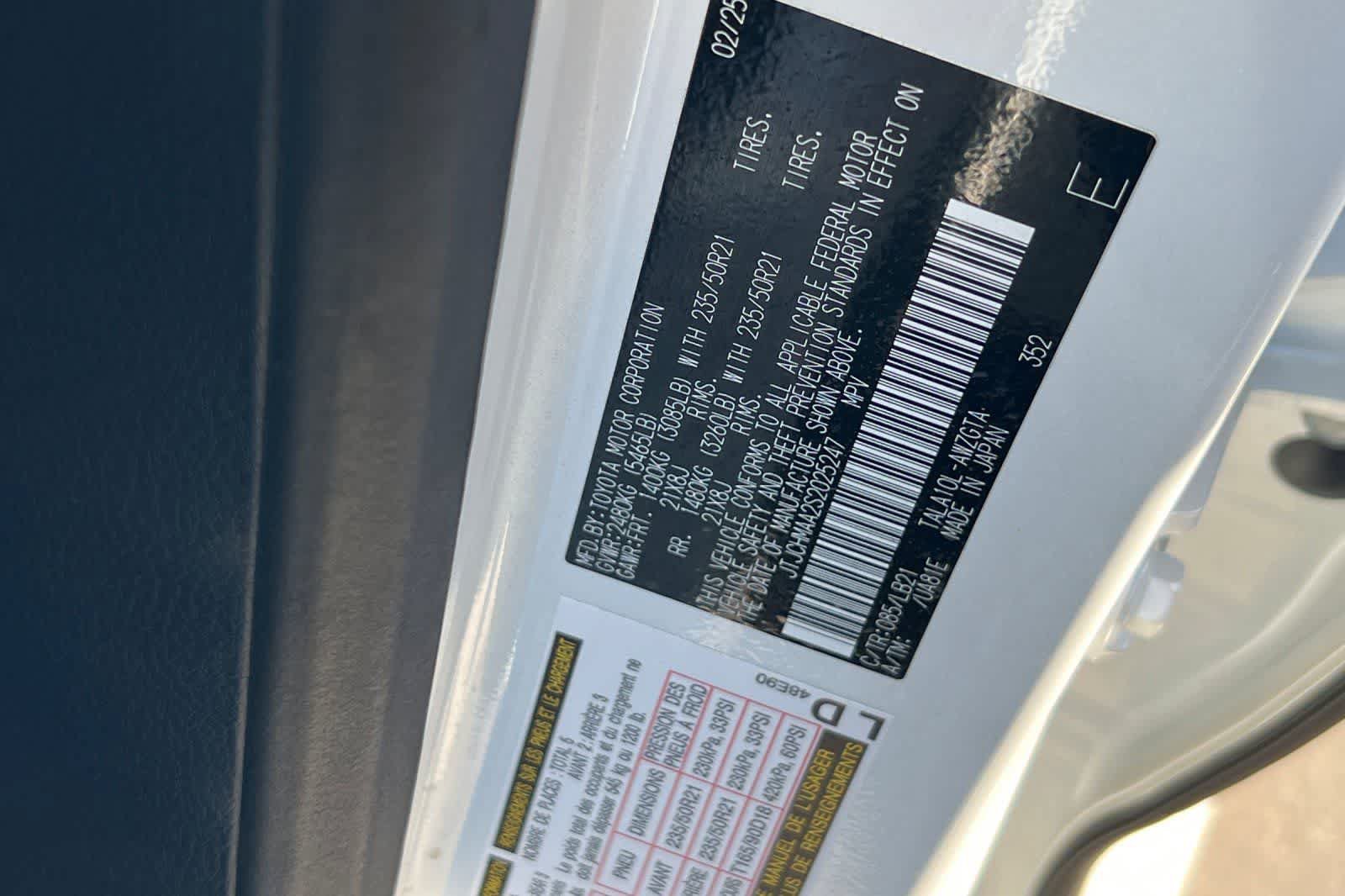 Used 2025 Lexus RX 350 Premium Plus w/ Accessory Package FWD image 37