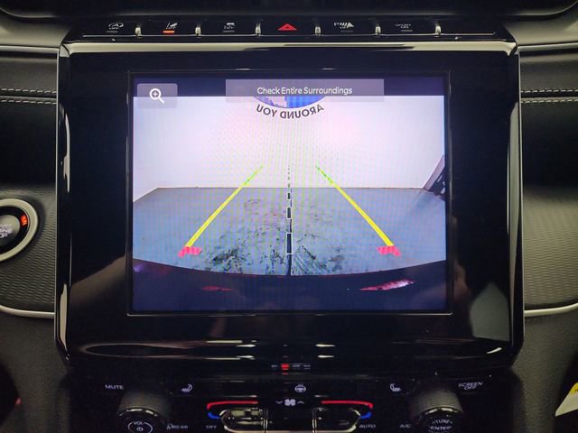 New 2025 Jeep Grand Cherokee Altitude image 24