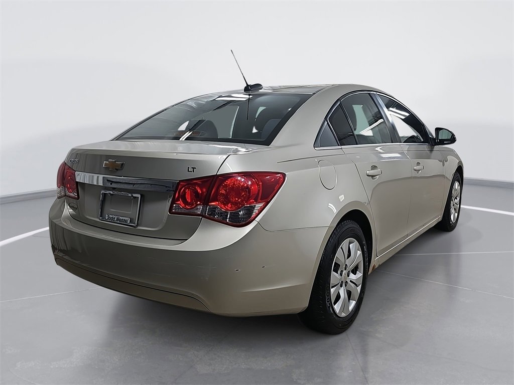 Used 2015 Chevrolet Cruze LT image 3