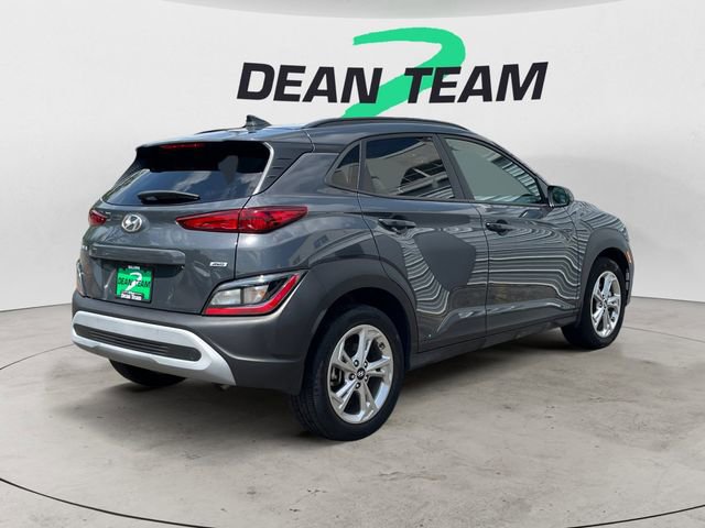 Used 2023 Hyundai Kona SEL w/ Winter Weather Package image 8