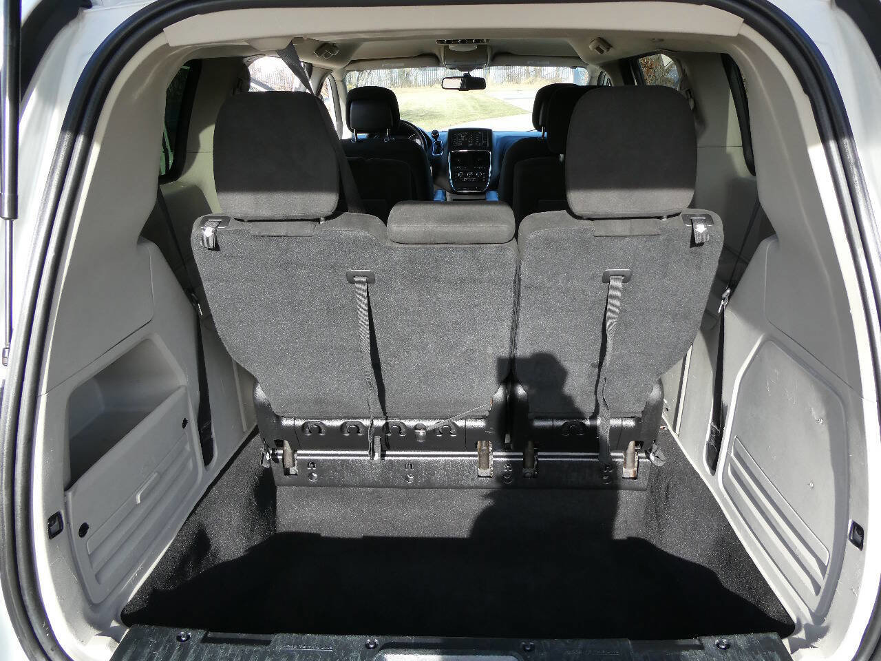 Used 2015 Dodge Grand Caravan SE w/ Quick Order Package 29E SE image 25