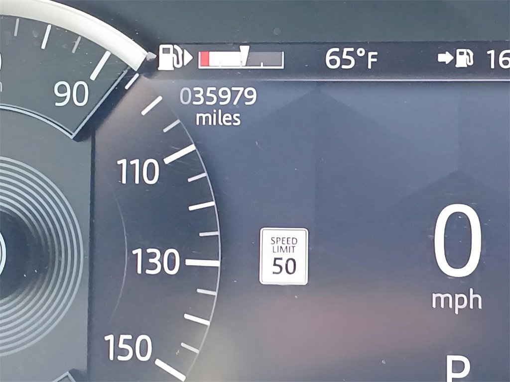 Used 2022 Land Rover Range Rover Evoque R-Dynamic SE image 13