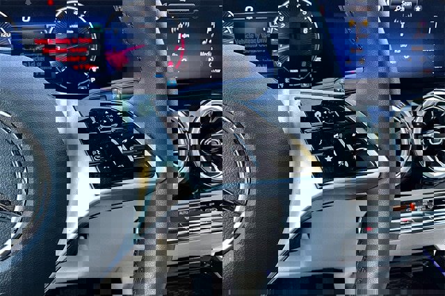 Certified 2025 Mercedes-Benz GLA 250 4MATIC image 16