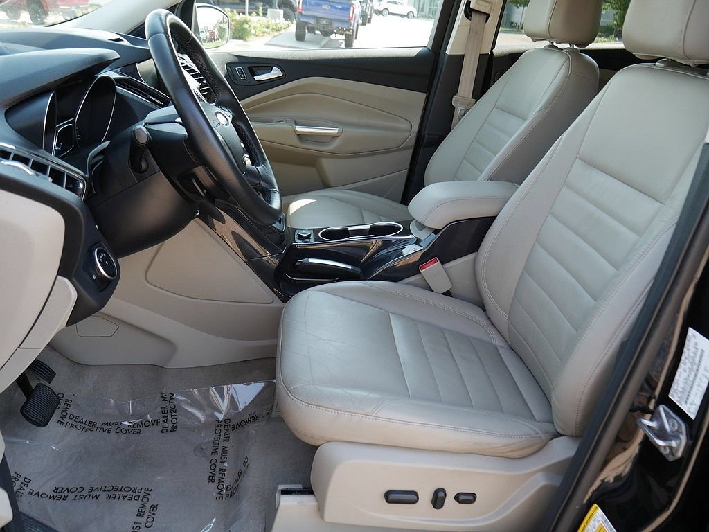 Used 2015 Ford Escape Titanium AWD/4WD image 11