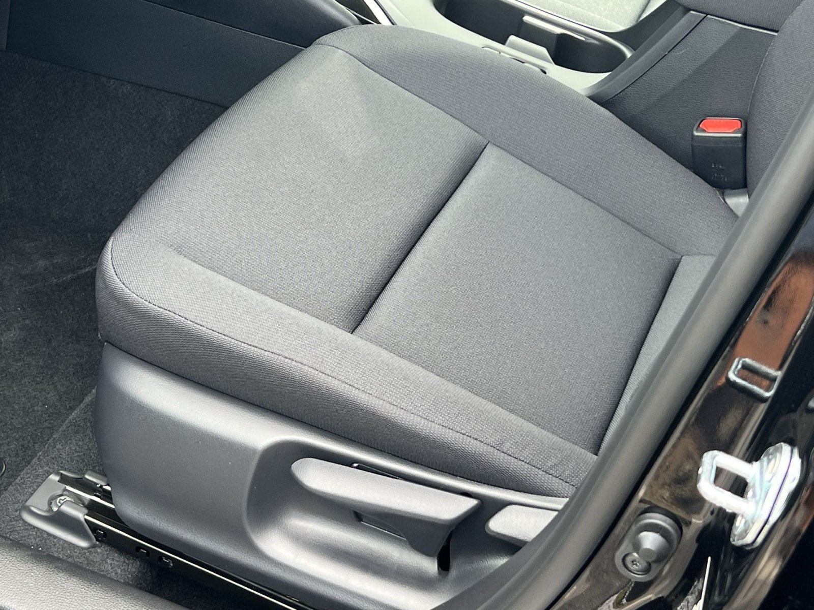 New 2026 Toyota Corolla LE FWD image 8