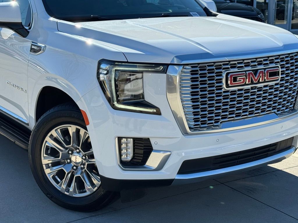 Used 2024 GMC Yukon XL Denali image 8