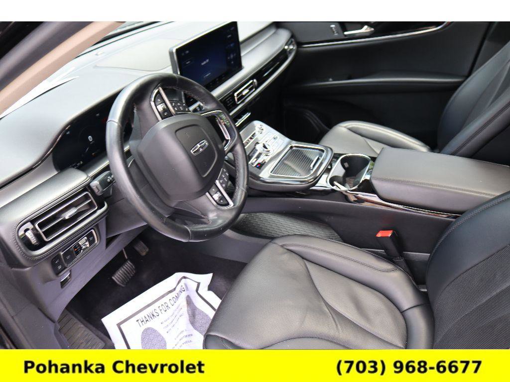 Used 2023 Lincoln Nautilus Reserve image 21