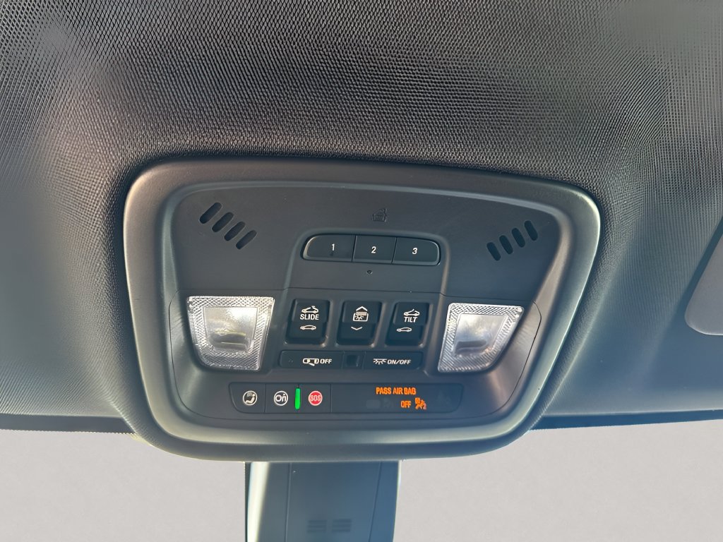 Used 2023 Chevrolet Traverse RS w/ LPO, Floor Liner Package AWD/4WD image 29