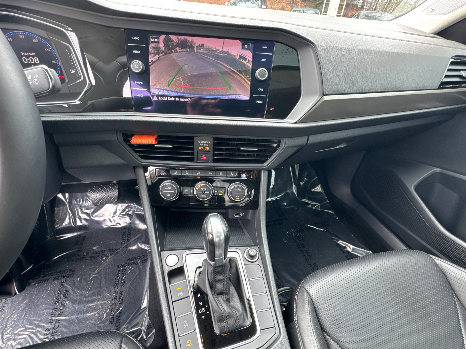 Used 2019 Volkswagen Jetta SEL Premium image 28