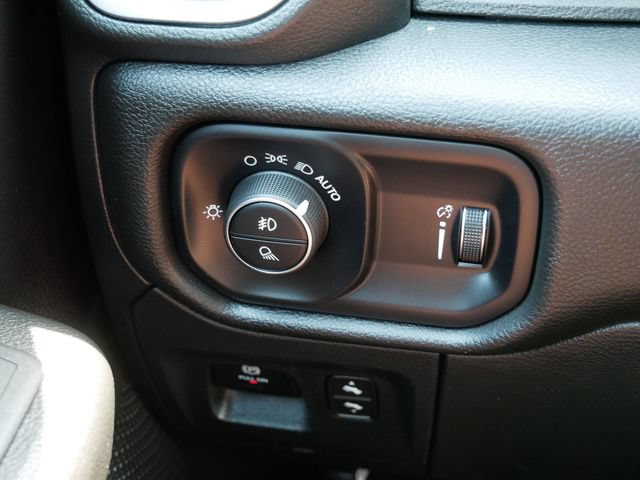 Used 2024 RAM 1500 Big Horn AWD/4WD image 24