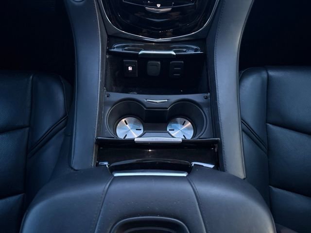 Used 2019 Cadillac Escalade ESV Platinum w/ Escalade Sport Edition AWD/4WD image 11