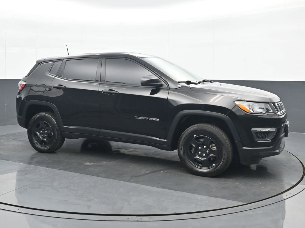 Used 2021 Jeep Compass Sport image 8