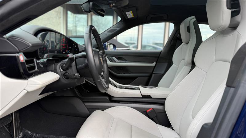 Used 2022 Porsche Taycan Turbo S w/ Premium Package image 10