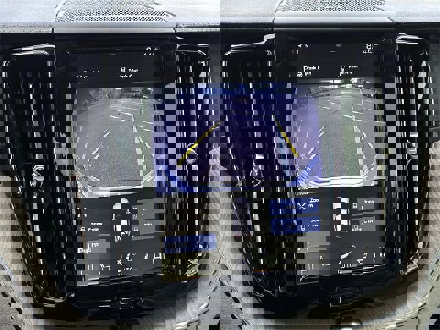 Used 2021 Volvo XC60 T5 Inscription w/ Advanced Package image 19