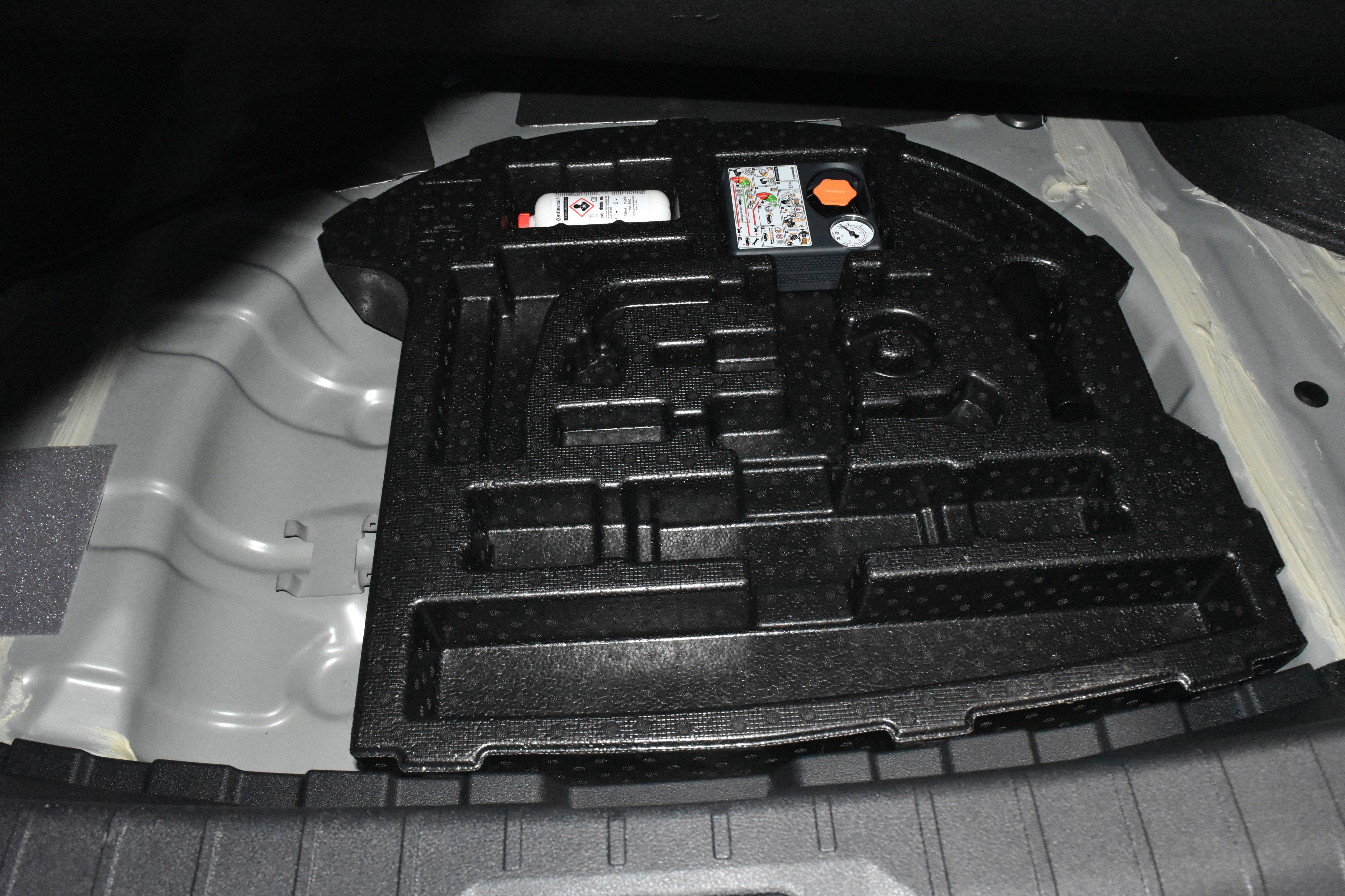 New 2026 Nissan Sentra SL w/ Floor Mat Package image 27
