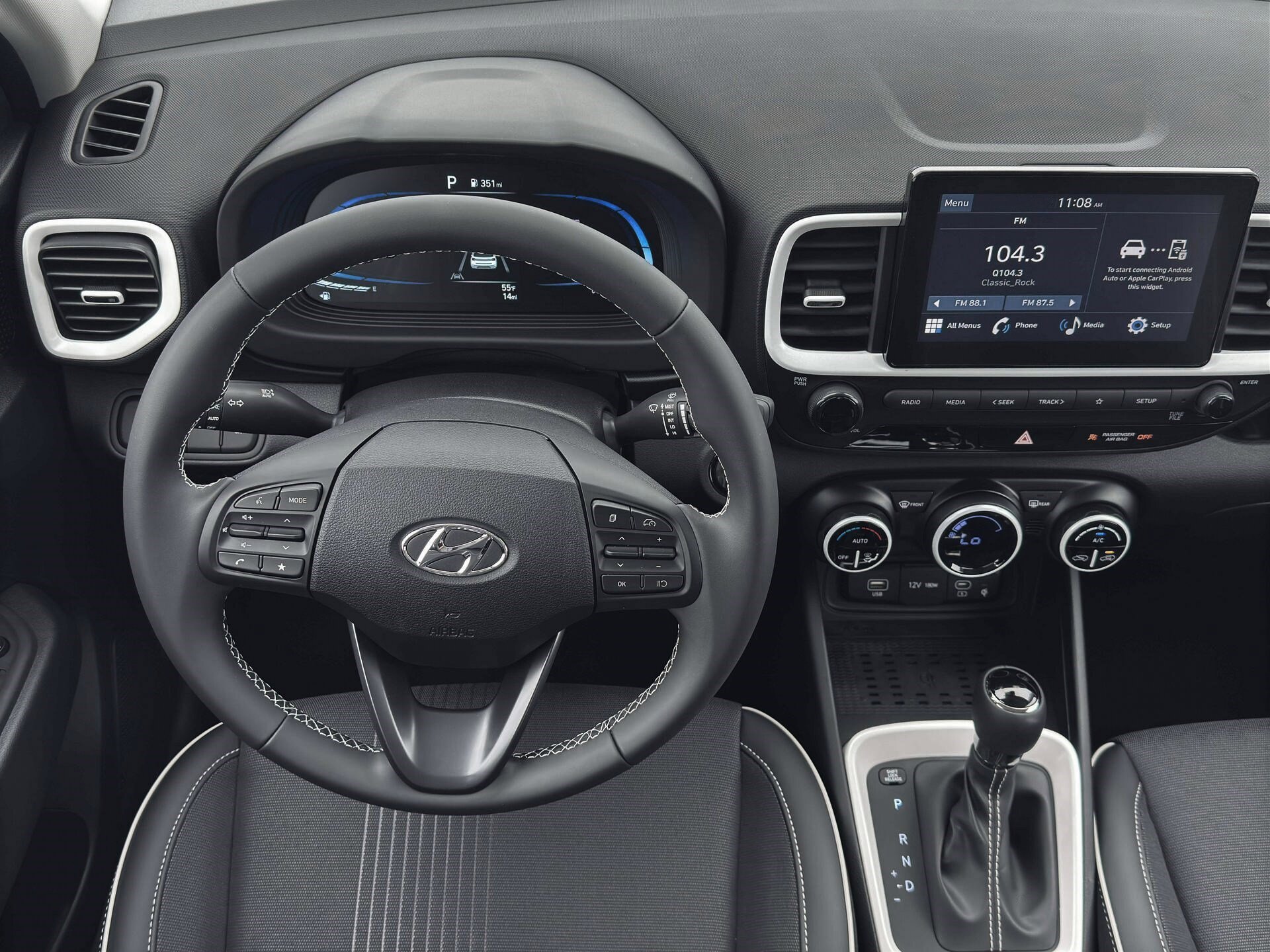 New 2026 Hyundai Venue SEL FWD image 17